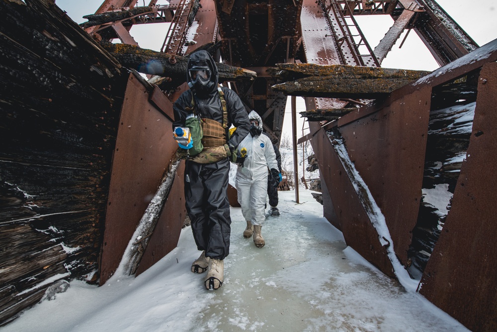 Exercise Arctic Eagle-Patriot tests radiological response in Nome