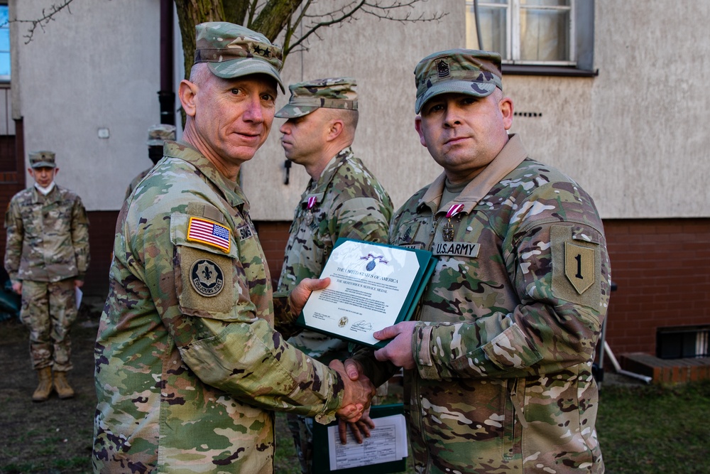 Sergeants Major receive MSM