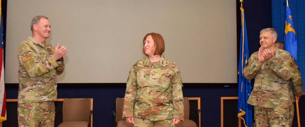 433rd MSG welcomes new commander