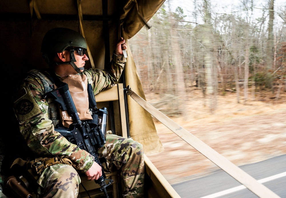 Field Craft Hostile students conduct urban environment training