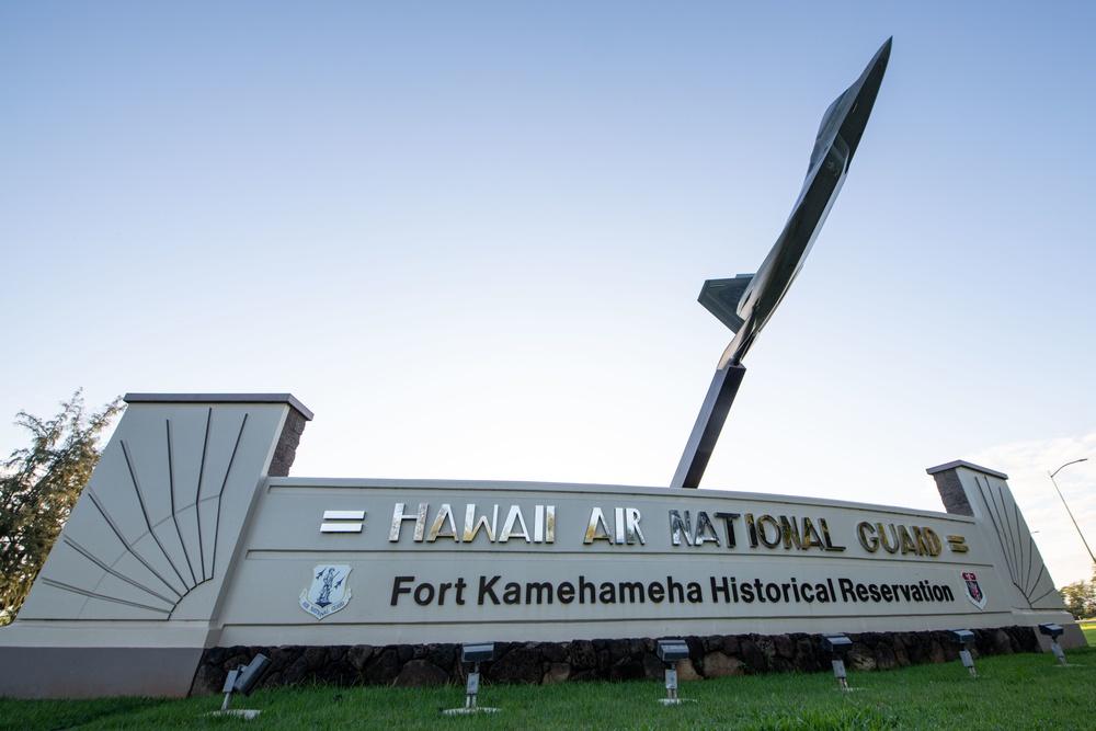 Hawaii Air National Guard sign