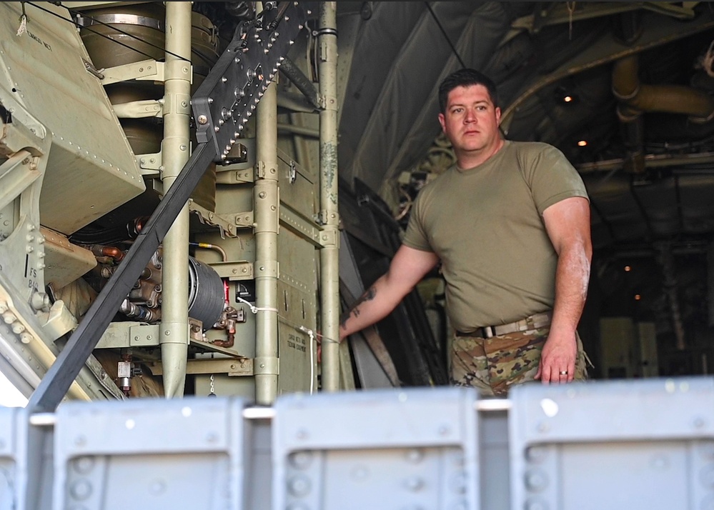 19th AW, 913th AG exercise integration, prepare for deployment