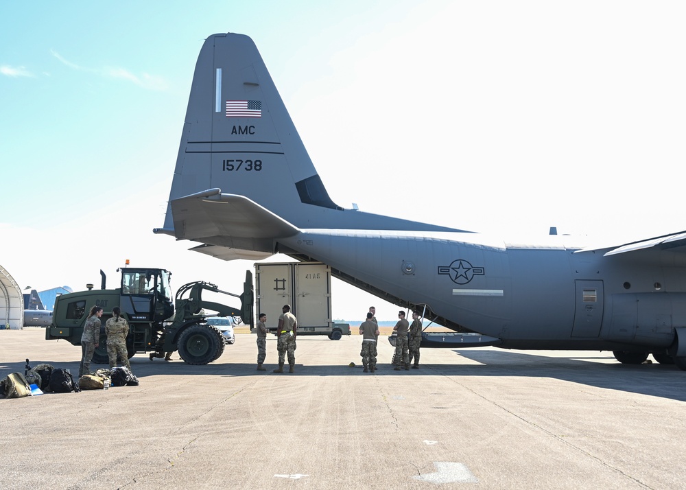 19th AW, 913th AG exercise integration, prepare for deployment