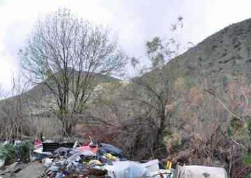 Corps’ LA District removes 128 tons of floatable debris from San Gabriel Riverbed during weeklong cleanup project