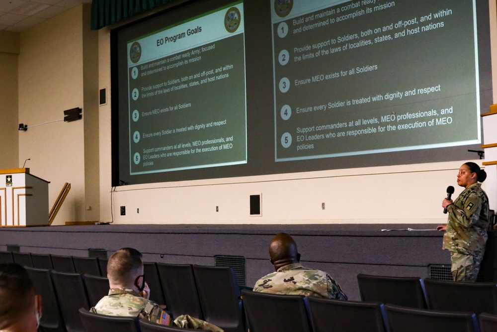 4 CAV Completes Annual Equal Opportunity Training