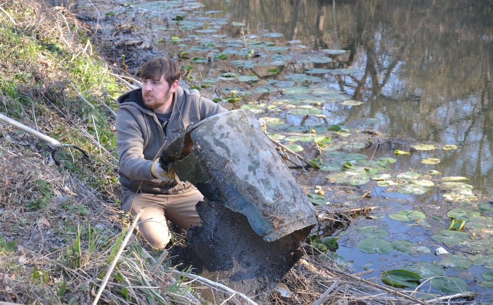 Basura Bash returns to clean up San Antonio, JBSA waterways