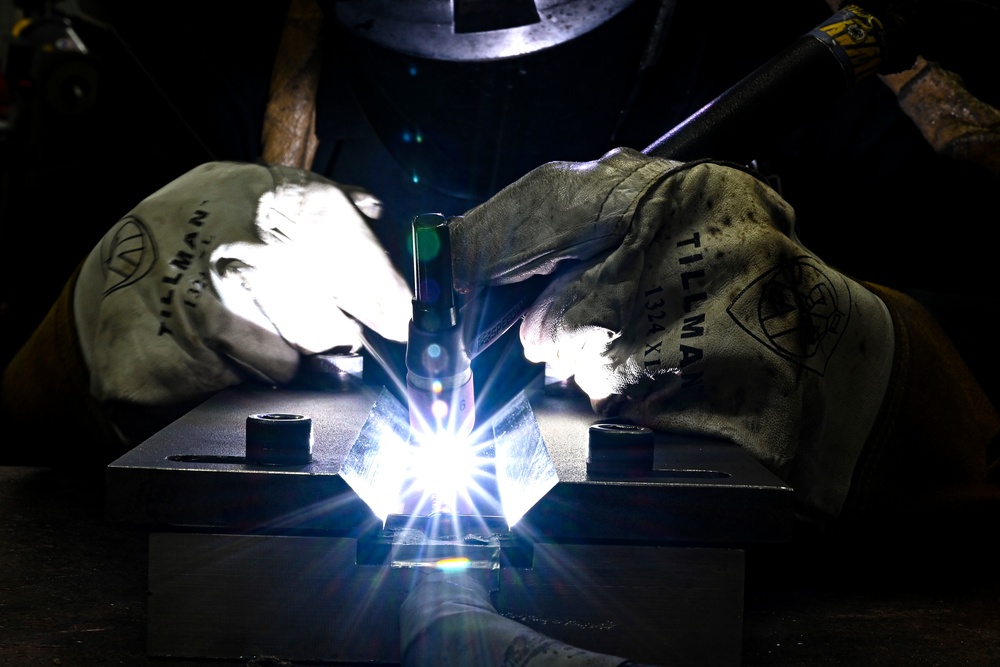 Night Weasels: aircraft metals technology