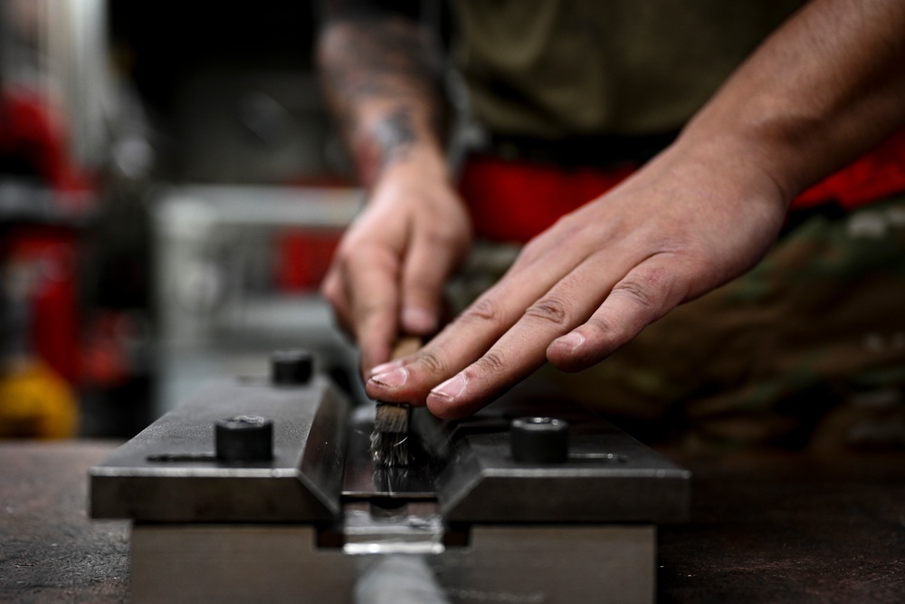 Night Weasels: aircraft metals technology