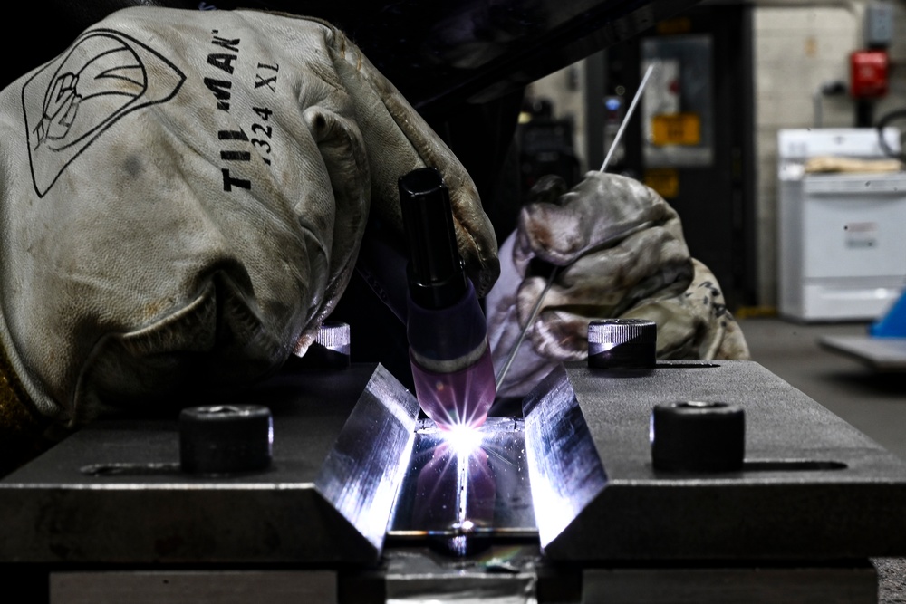 Night Weasels: aircraft metals technology