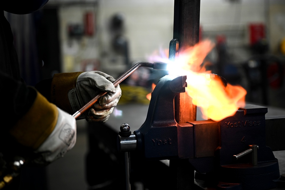 Night Weasels: aircraft metals technology