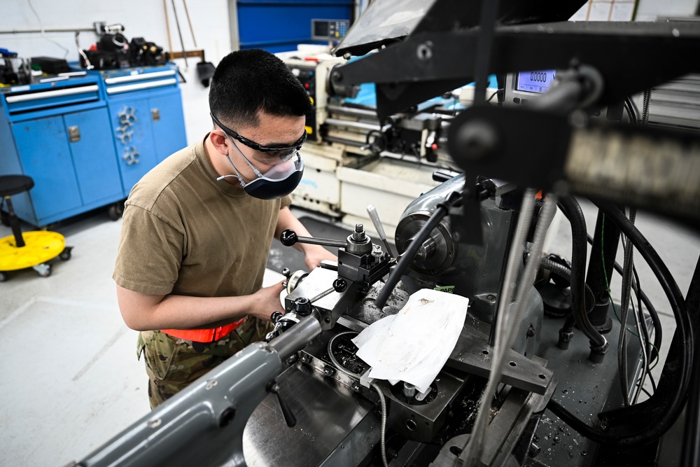 Night Weasels: aircraft metals technology