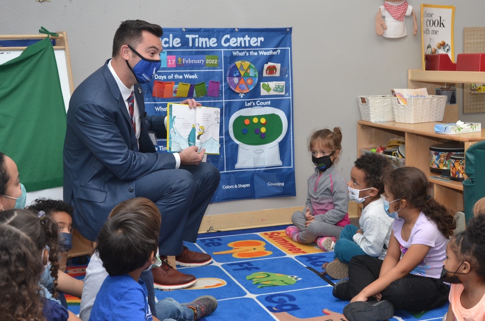 JBSA leaders visit, encourage children during Read Across America