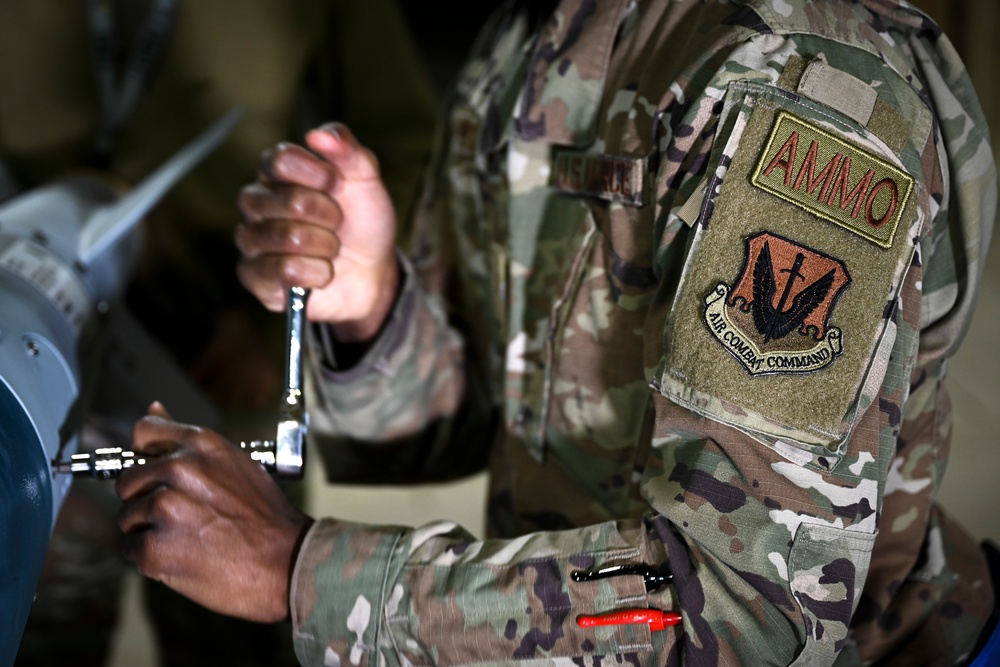 Night Weasels: munitions flight Night Weasels: munitions flight