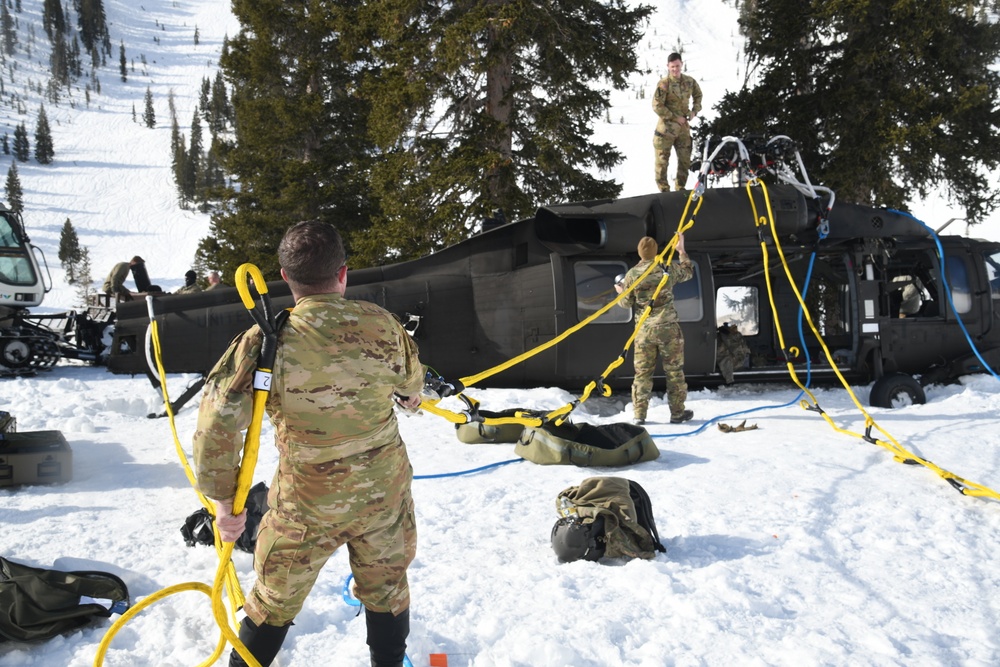 Soldiers prep UH-60s for sling load