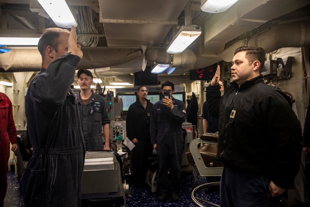 Sailors Re-Enlist Aboard USS Ralph Johnson (DDG 114)