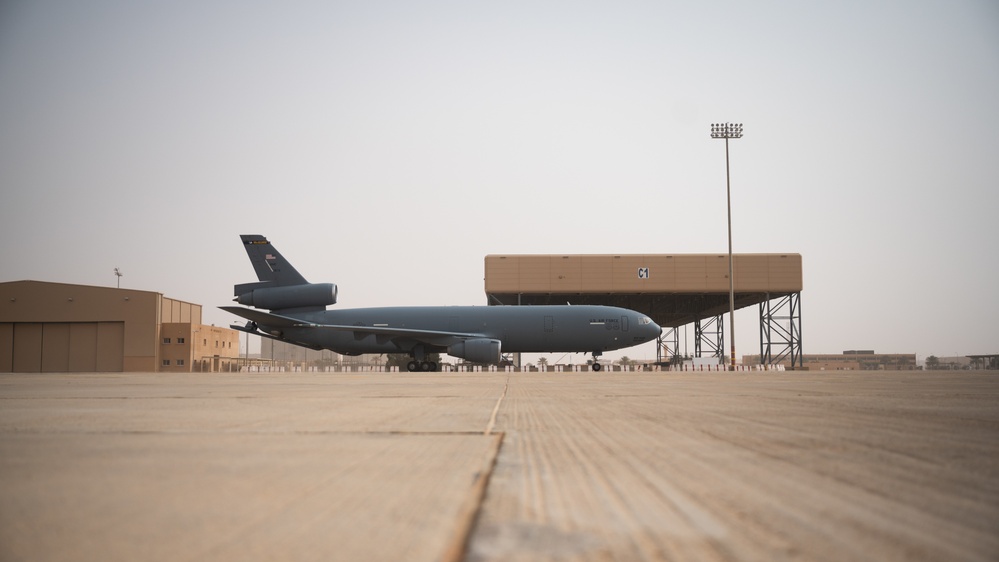 KC-10s, Airmen relocate to PSAB