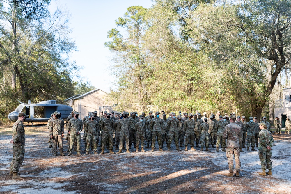 DVIDS - Images - 93d AGOW commander visits 822 BDS [Image 13 of 13]