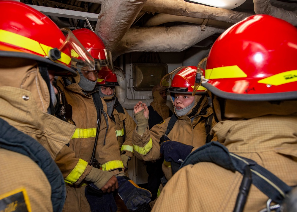 GHWB Sailors Train to Patch Pipes