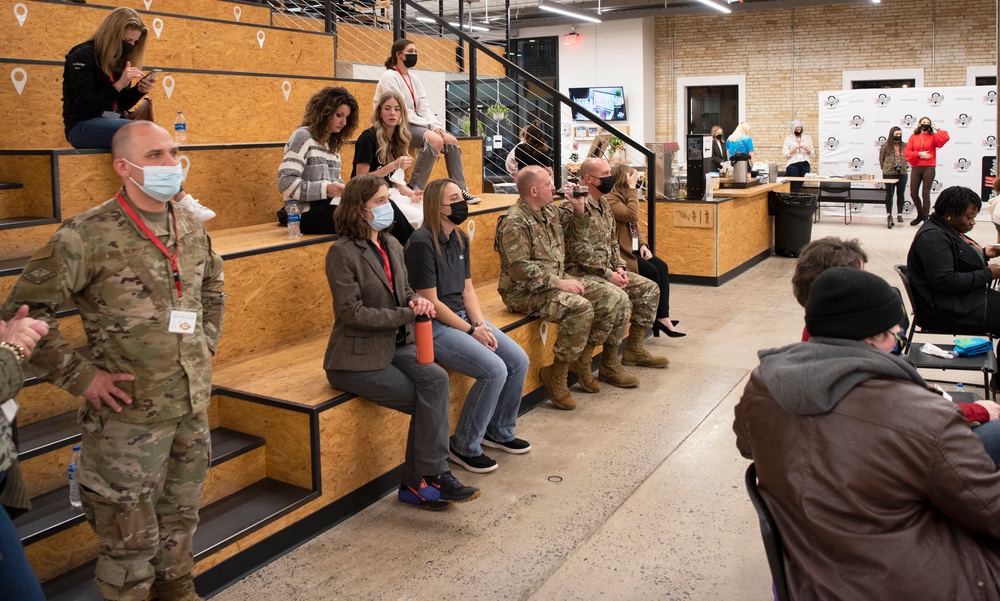 233rd Cyber Operations Squadron Teams with Innovation Hub to Promote Women in Cyber Security