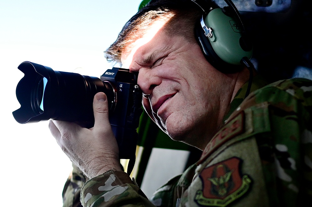 4th Combat Camera captures airlift operations