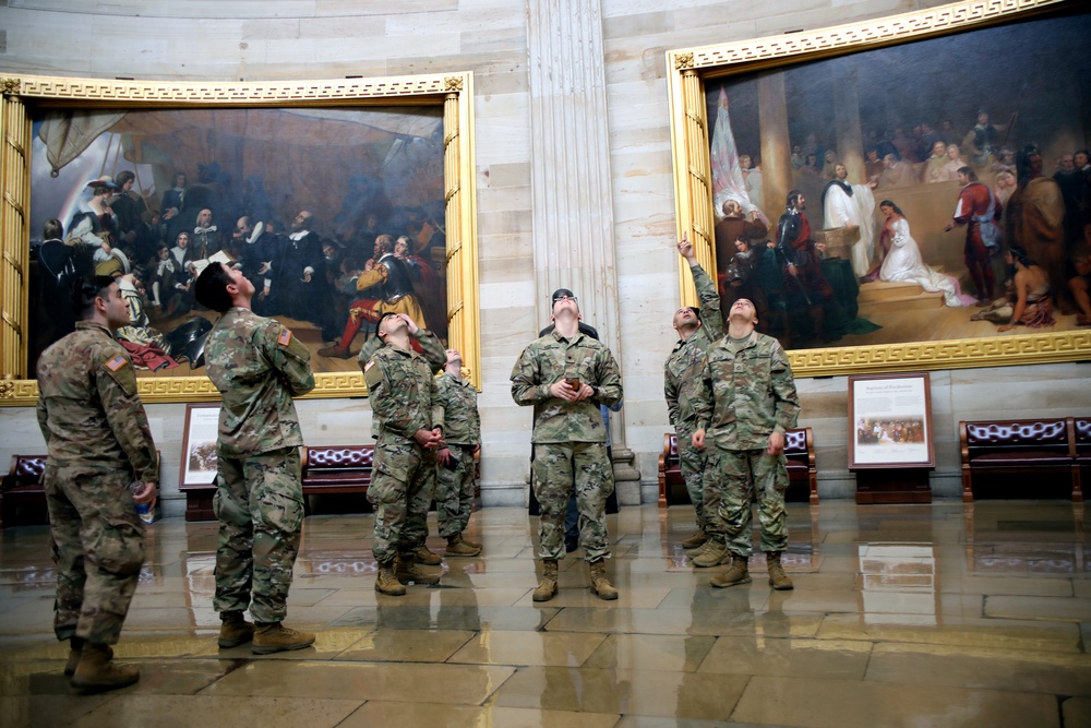 New Jersey Soldiers Invited to Capitol Building