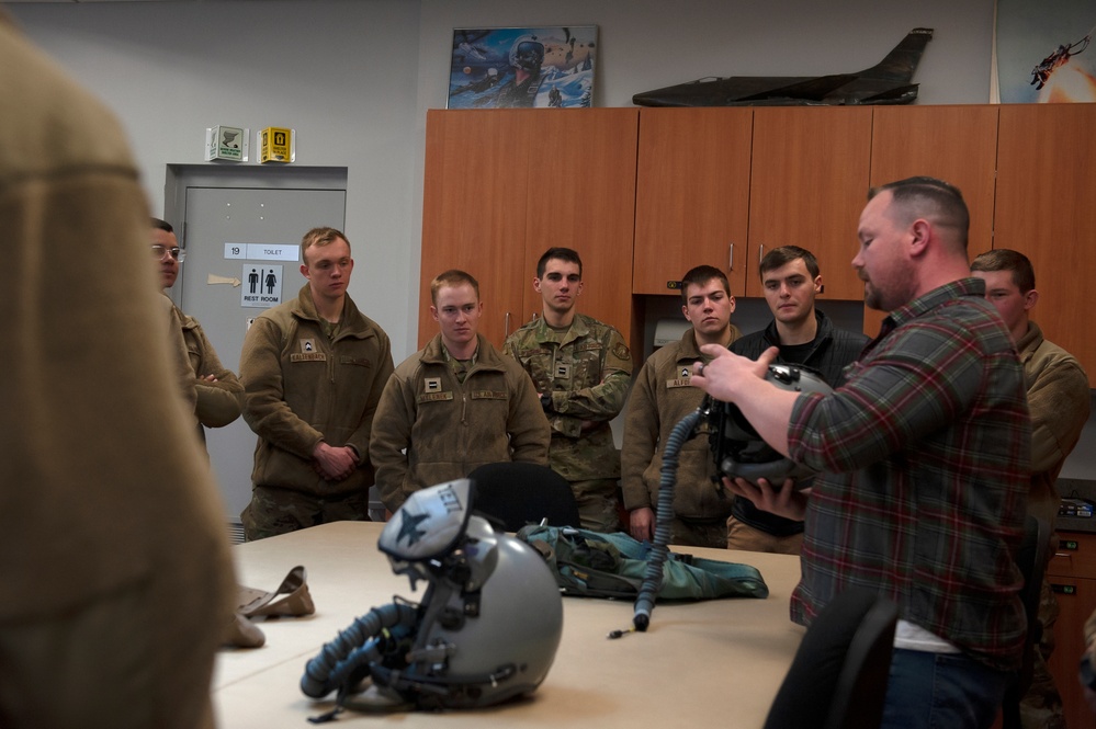 180th Fighter Wing Hosts Future Leaders