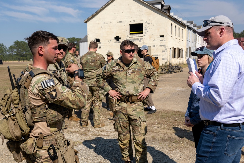 Project INCISIVE Operational Lead Takes Soldier Feedback