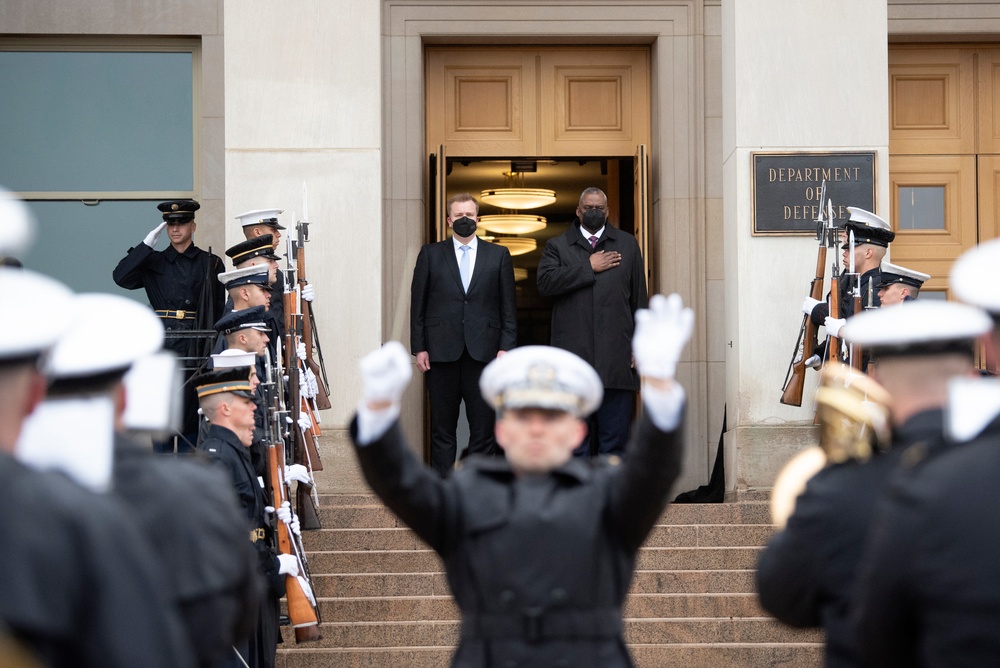 Secretary Austin Hosts Finland's Minister of Defense