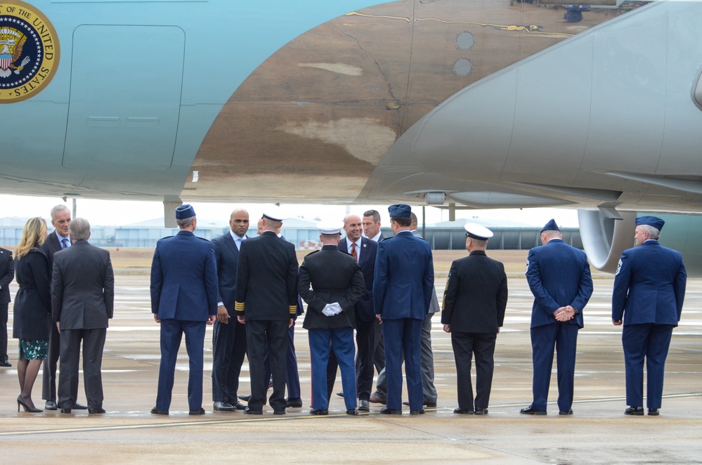 President Biden greets military then addresses veterans