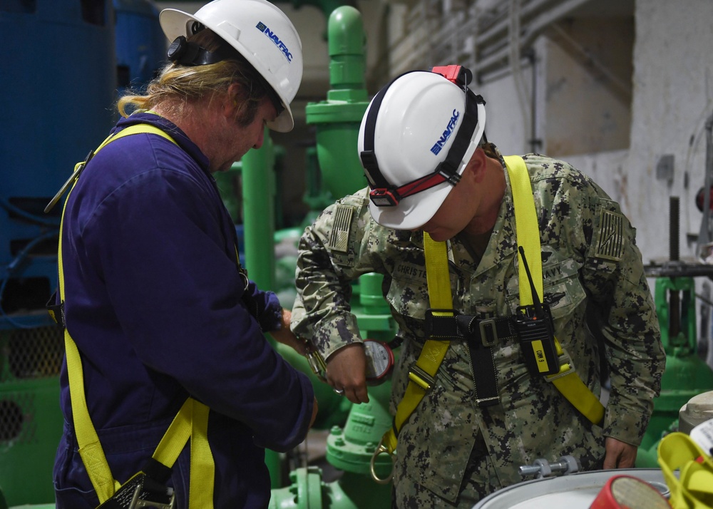 Red Hill Well Oil Skimming