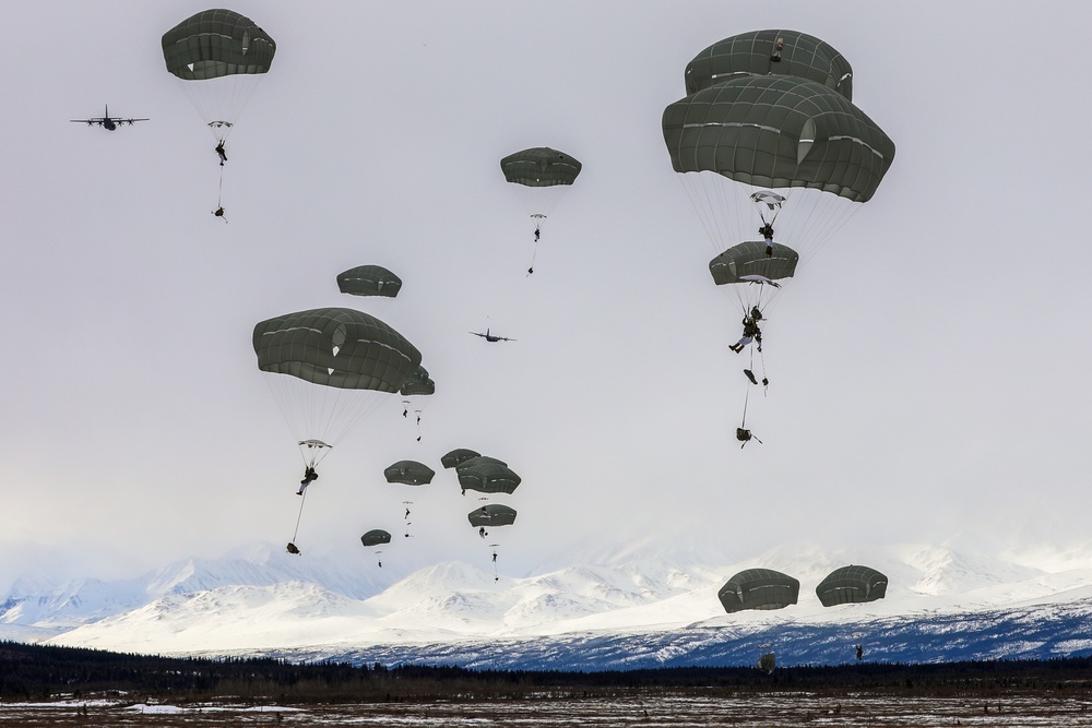 Spartans Conduct Airborne Infiltration for JPMRC 22-02