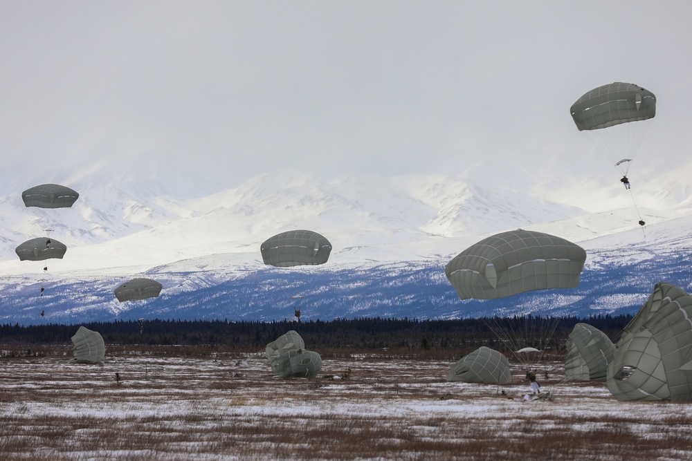 Spartans Conduct Airborne Infiltration for JPMRC 22-02