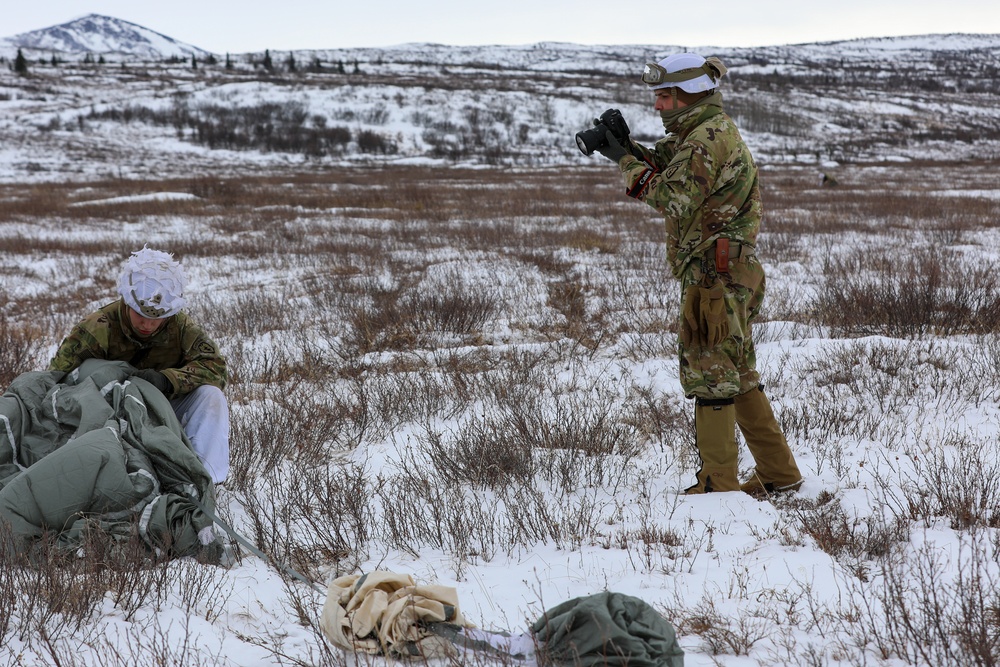 Spartans Conduct Airborne Infiltration for JPMRC 22-02