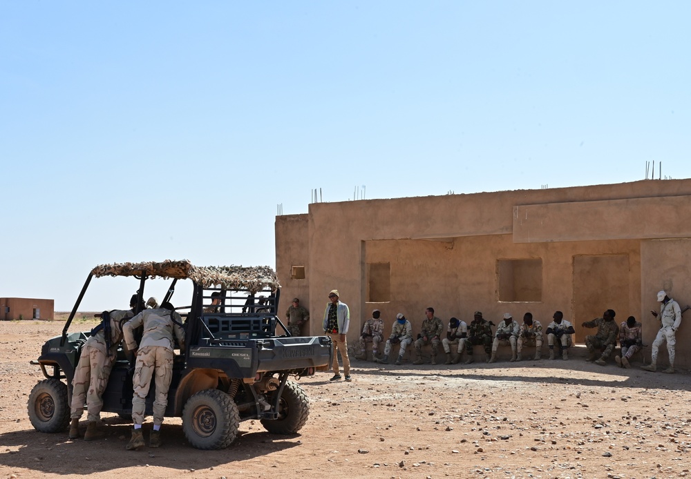 U.S. air advisors strengthen Nigerien defense capabilities