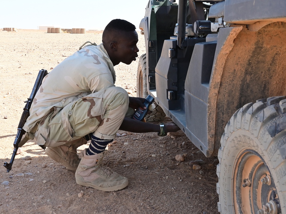 U.S. air advisors strengthen Nigerien defense capabilities