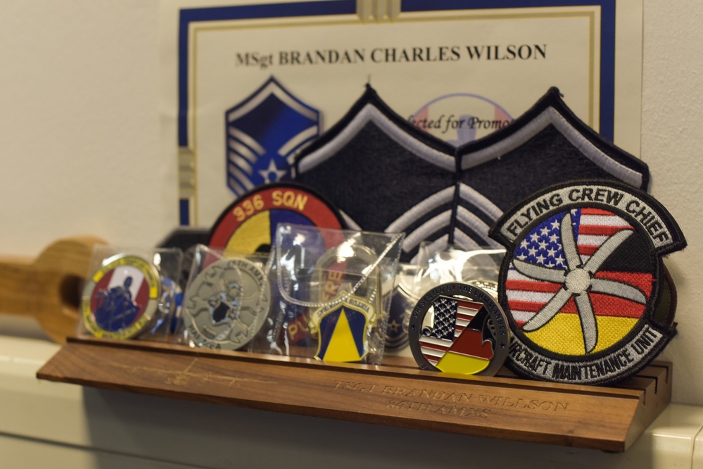 World traveler becomes Airlifter