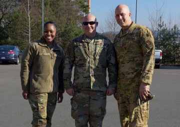 World traveler becomes Airlifter