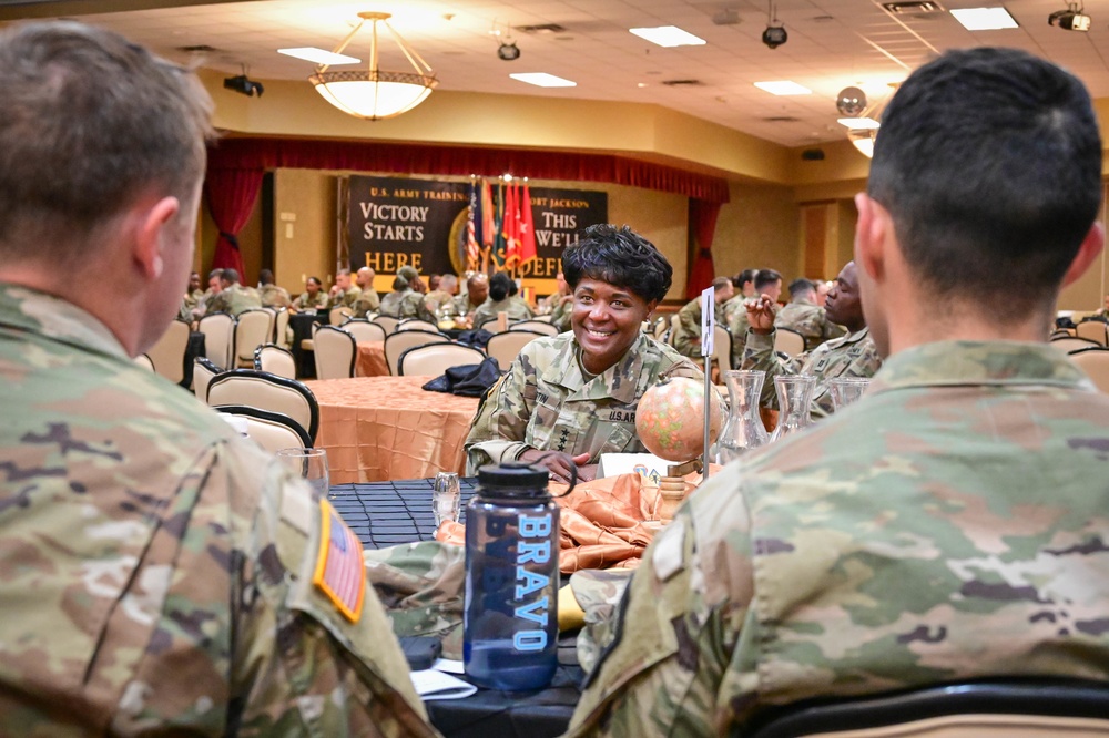 ROTC cadets get mentoring from Army’s top senior leaders