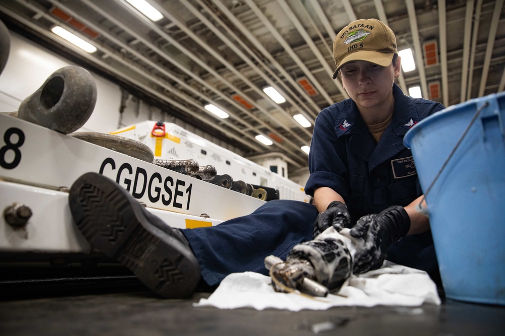 USS Bataan Maintenance