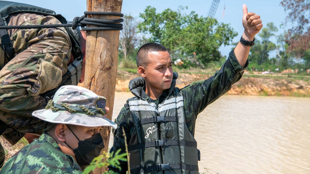 Hanuman Guardian 22: Building Bridges