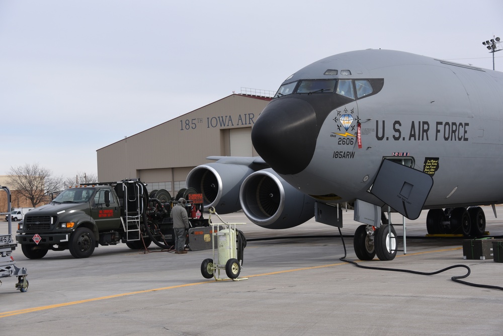 Retirement day for KC-135 57-2606