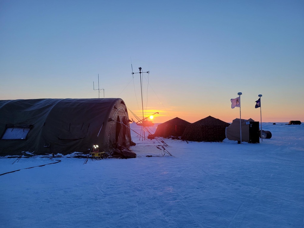 Ice Camp Queenfish during ICEX 2022