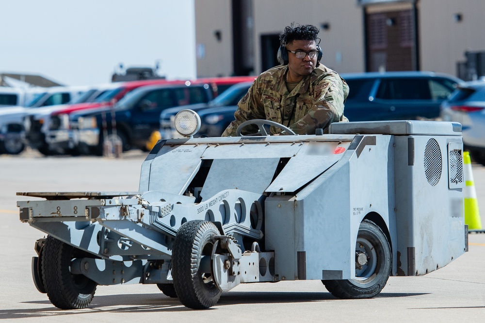 27 SOMXG Holds 2021 Load Crew of the Year Competition