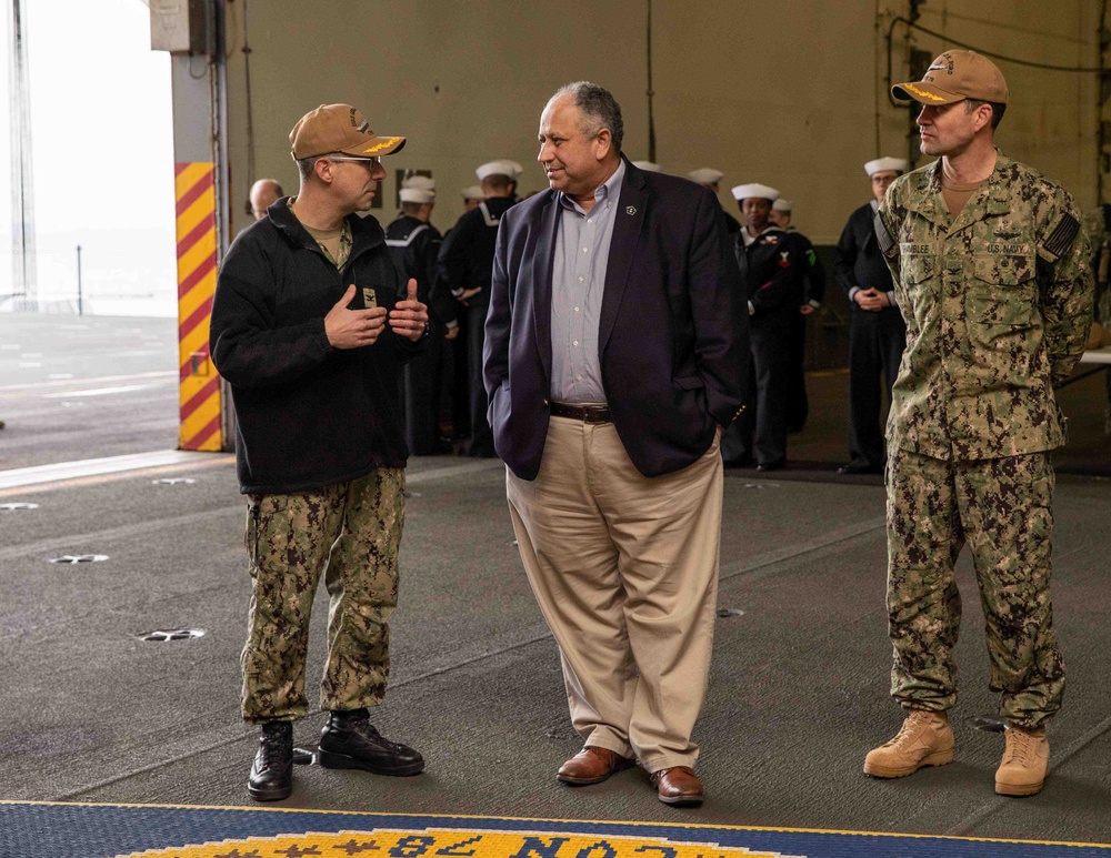 SECNAV Visits GRF