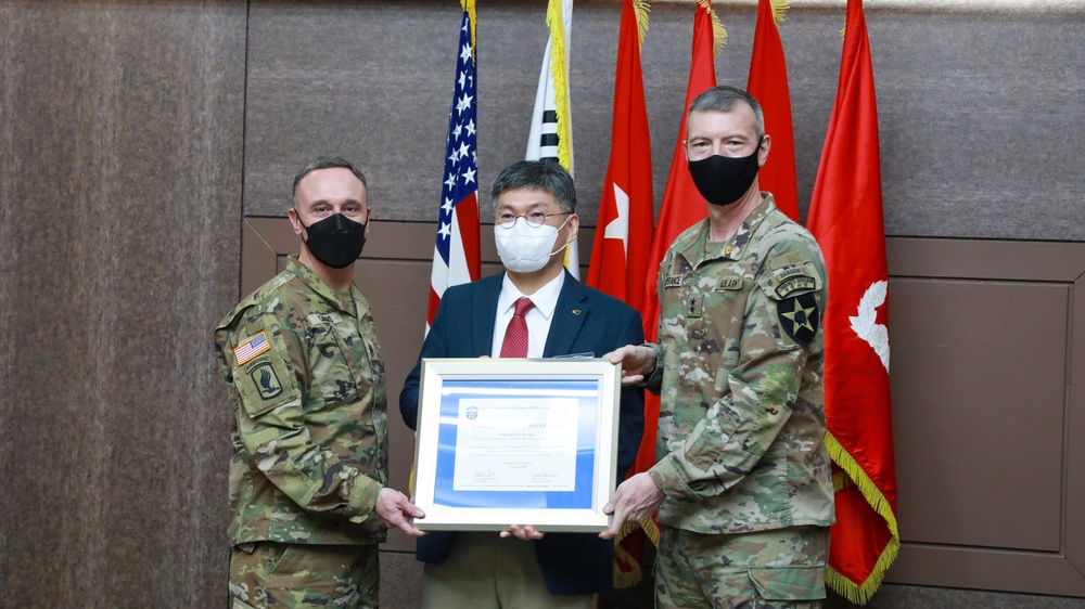 Maj. Gen. Lesperance holds 2ID Advisory Council Meeting