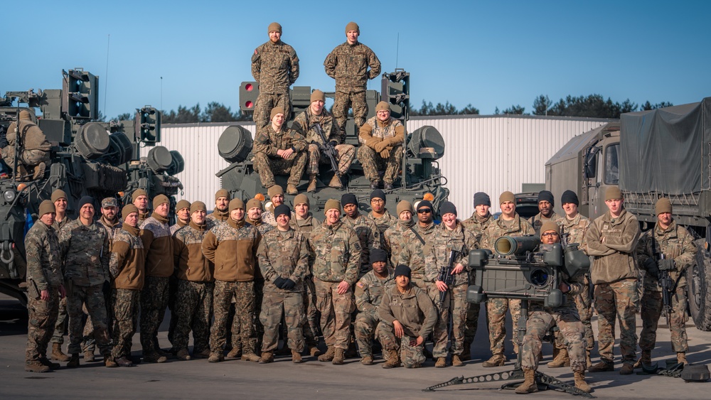 U.S. and Latvian air defenders cross-train on systems during Saber Strike