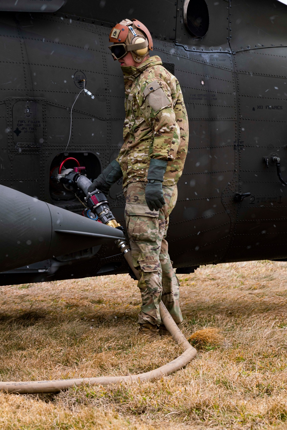 Black Hawk helicopter refuels at TAA in Poland