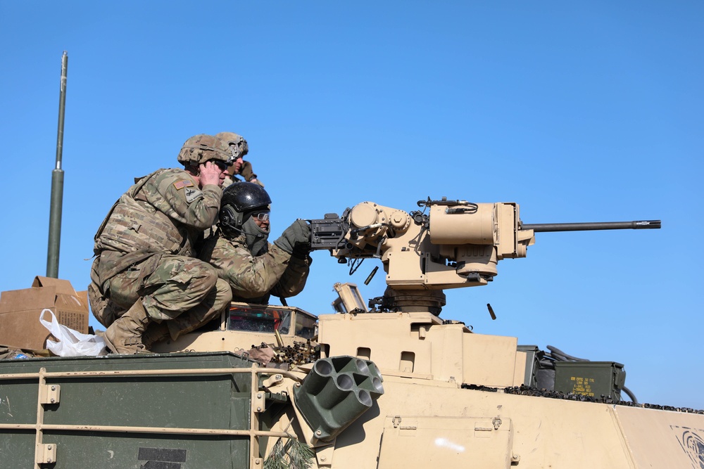 Tank Crews of 2nd Platoon Bravo Company &quot;Bulldogs&quot; 2nd Armored Division 34th Armored Regiment fire Crew Served Weaponry