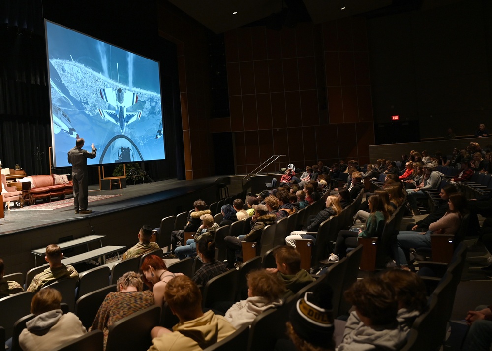 Air Force’s General Officer Inspire program brings leader full circle to inspire hometown students