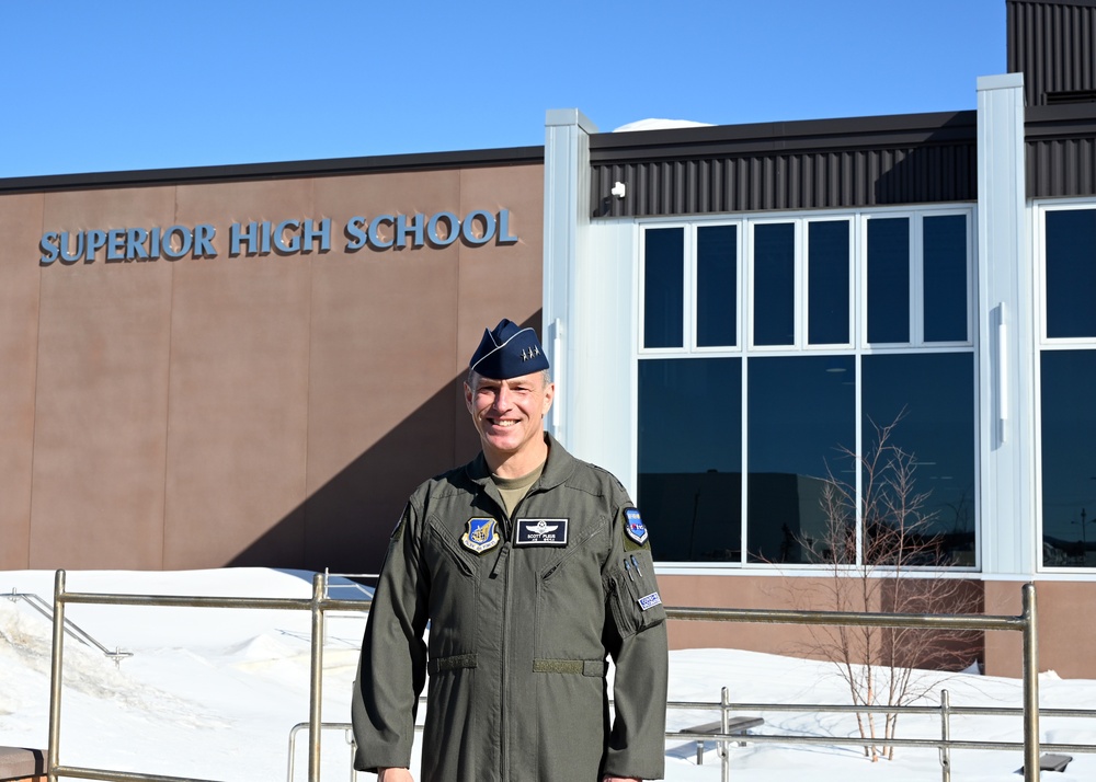 Air Force’s General Officer Program brings Leader Full Circle to Inspire Hometown Students